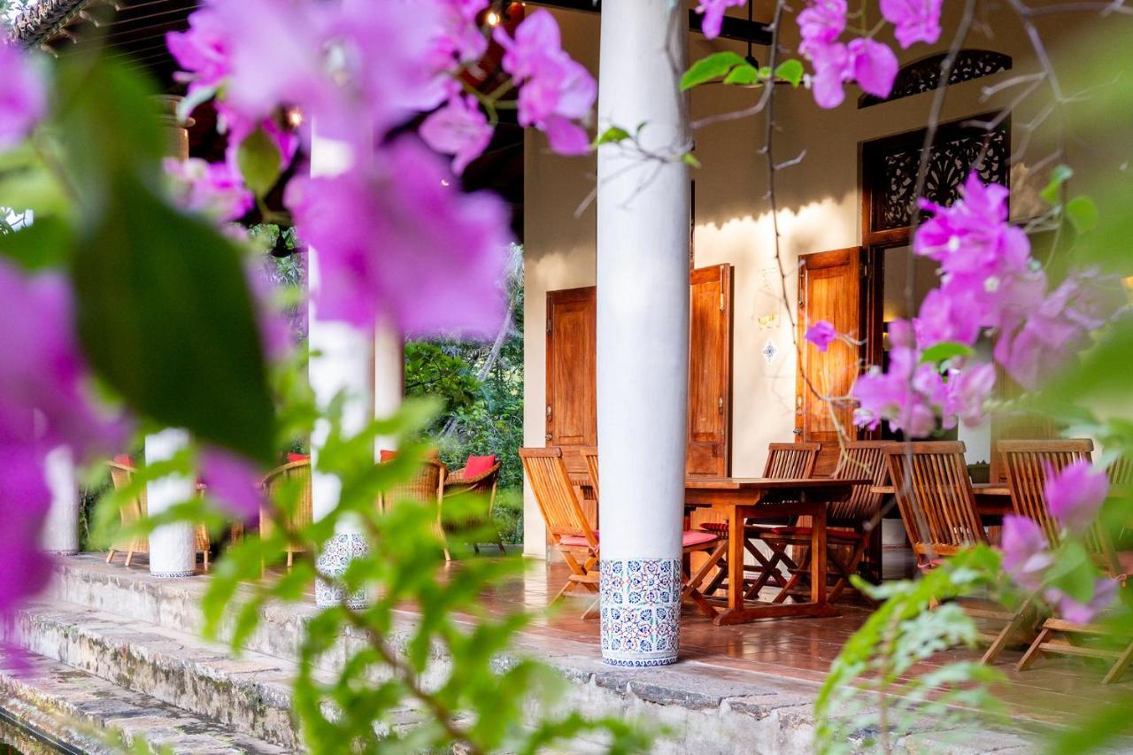 Apa Villa Illuketia Unawatuna Buitenkant foto