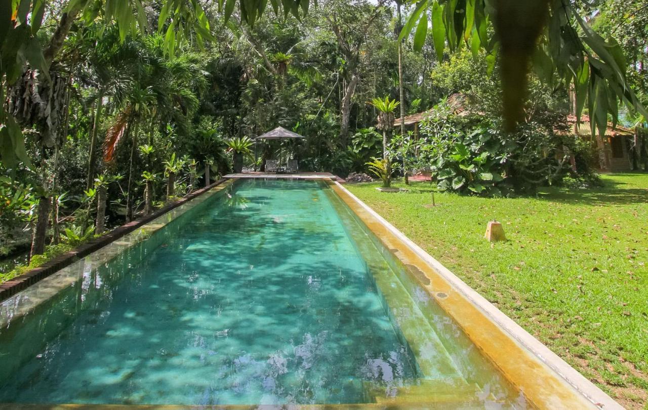 Apa Villa Illuketia Unawatuna Buitenkant foto