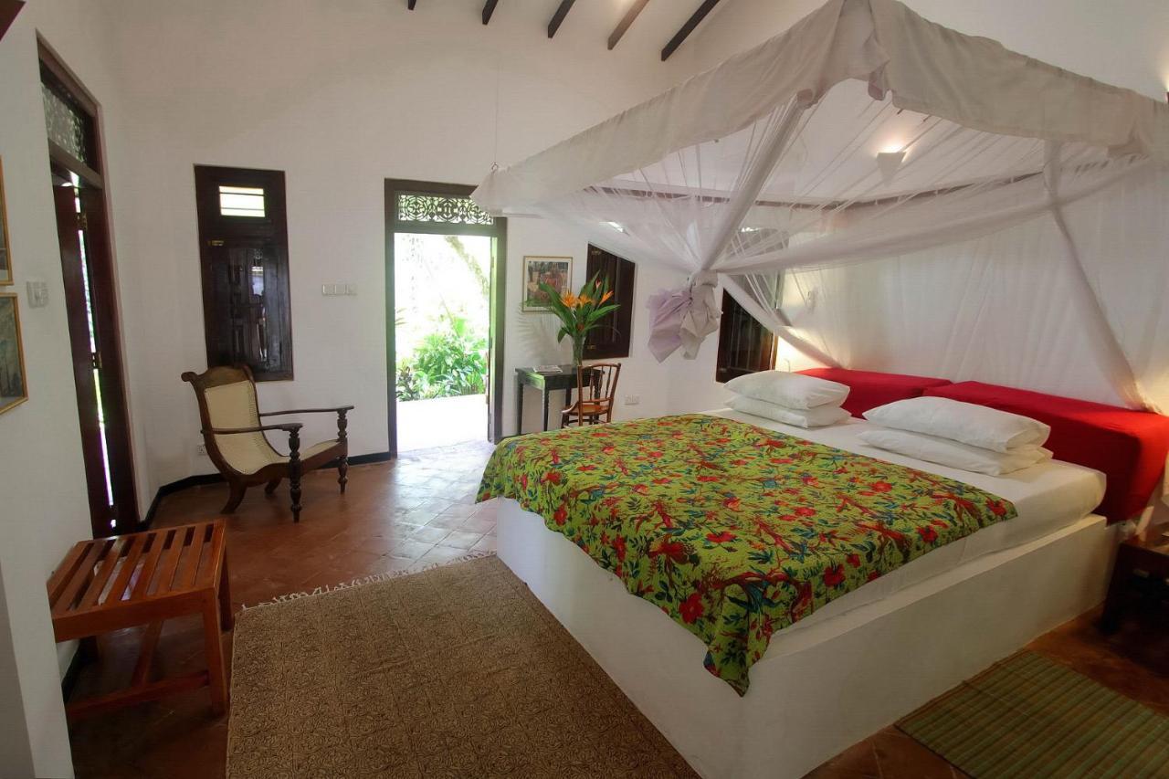 Apa Villa Illuketia Unawatuna Buitenkant foto