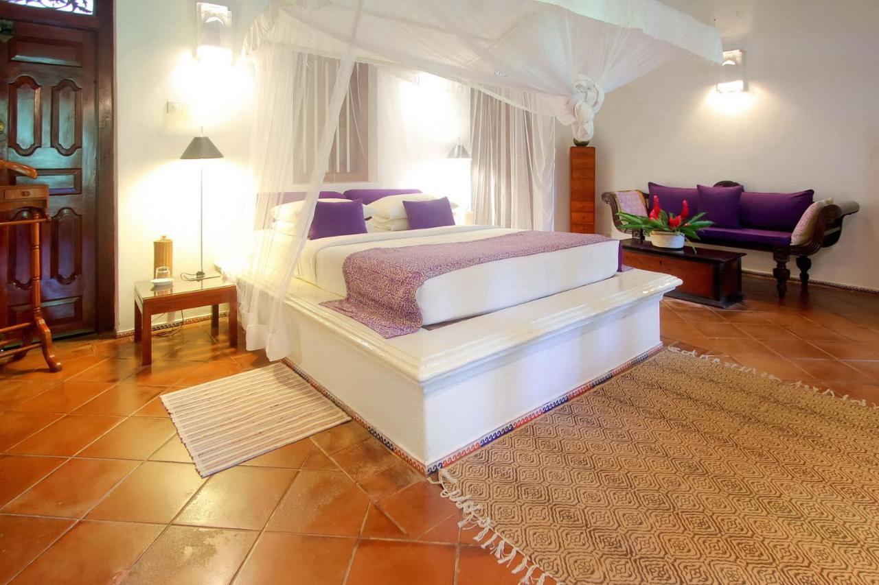 Apa Villa Illuketia Unawatuna Buitenkant foto