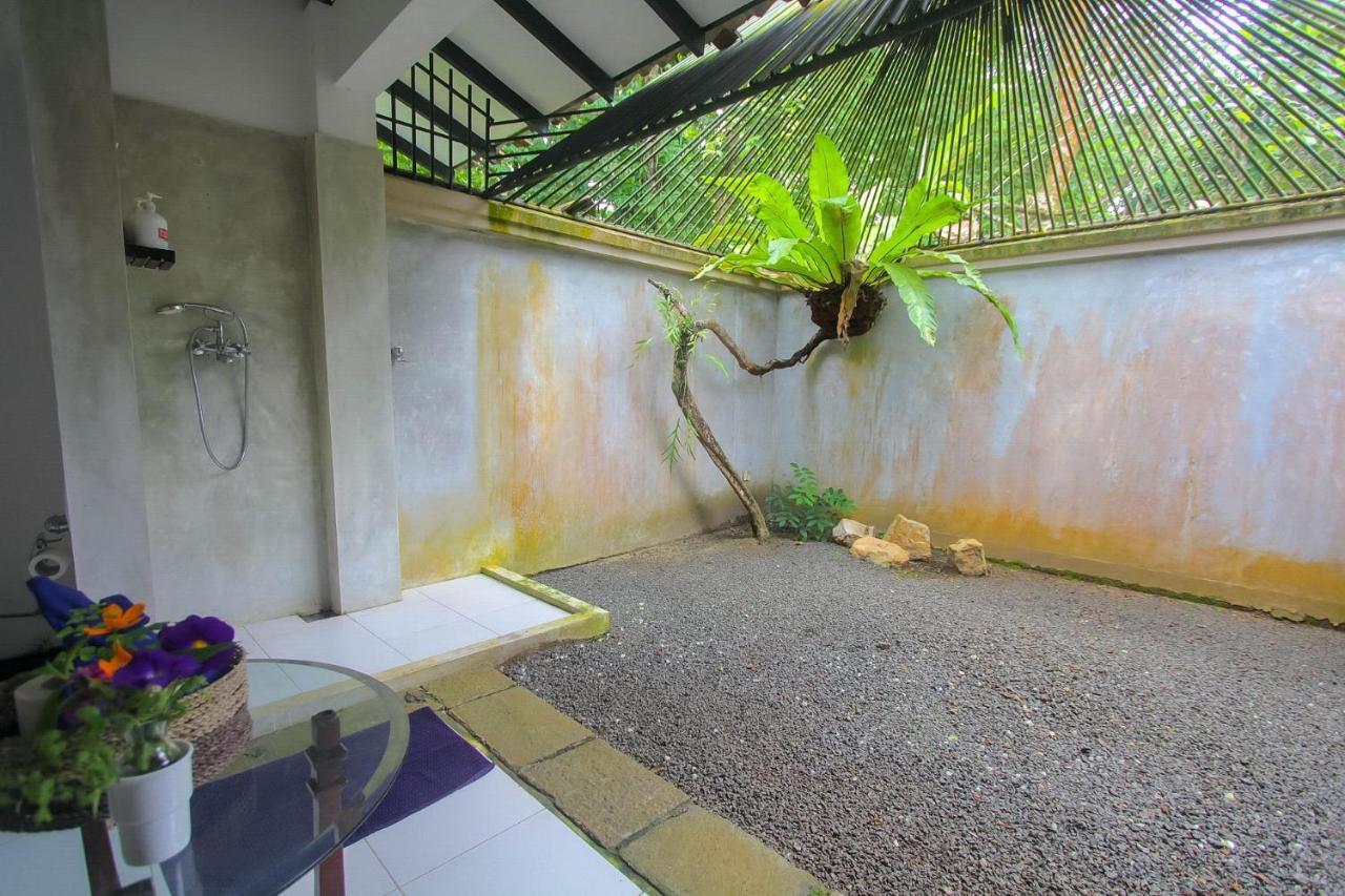 Apa Villa Illuketia Unawatuna Buitenkant foto