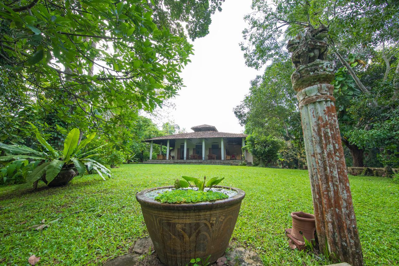 Apa Villa Illuketia Unawatuna Buitenkant foto